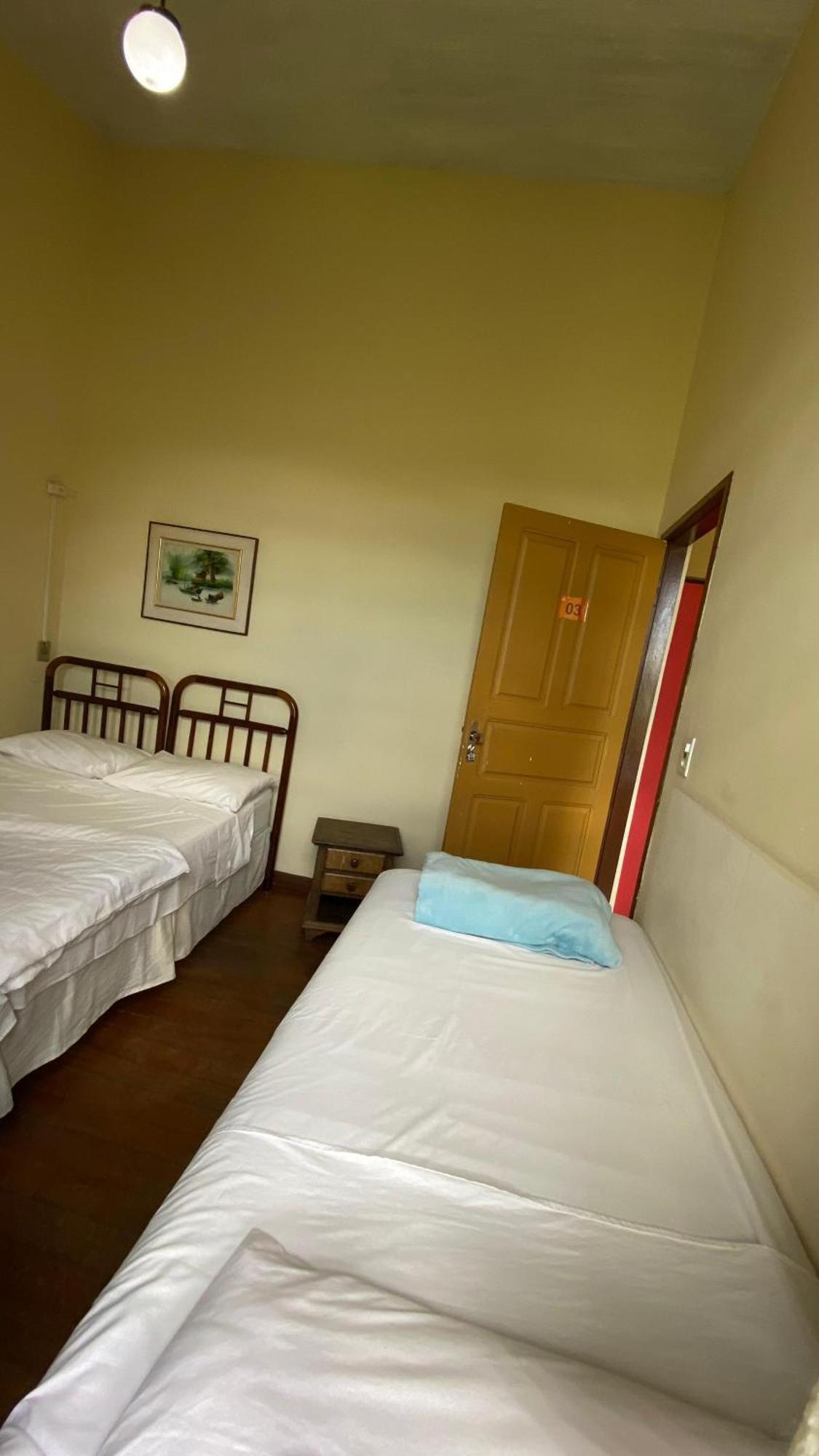 Brumas Ouro Preto Hostel E Pousada Room photo