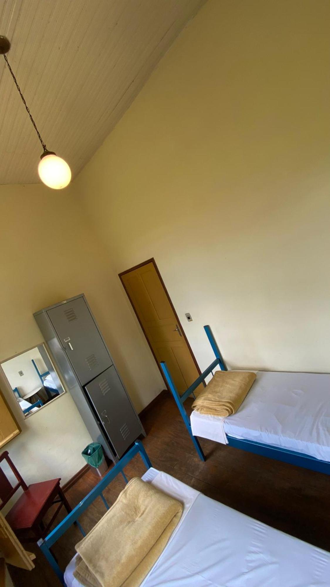 Brumas Ouro Preto Hostel E Pousada Room photo